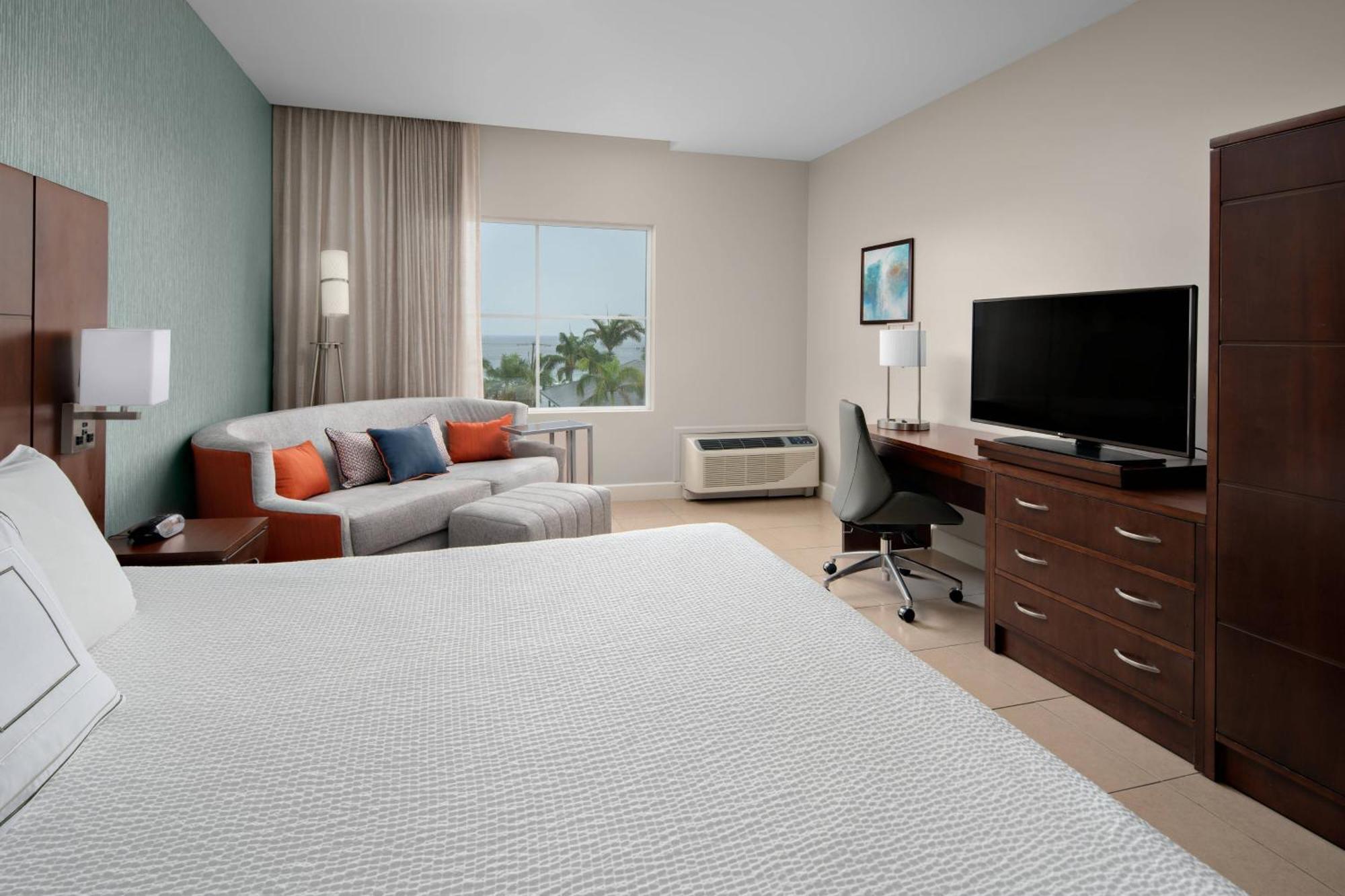 Hotel Courtyard By Marriott Bridgetown, Barbados Zewnętrze zdjęcie
